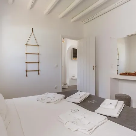 Apart-hotel Ow 4,private Whirlpool Ándros